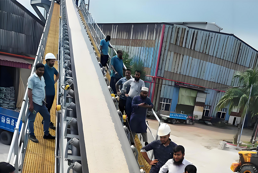 Salt belt conveyor